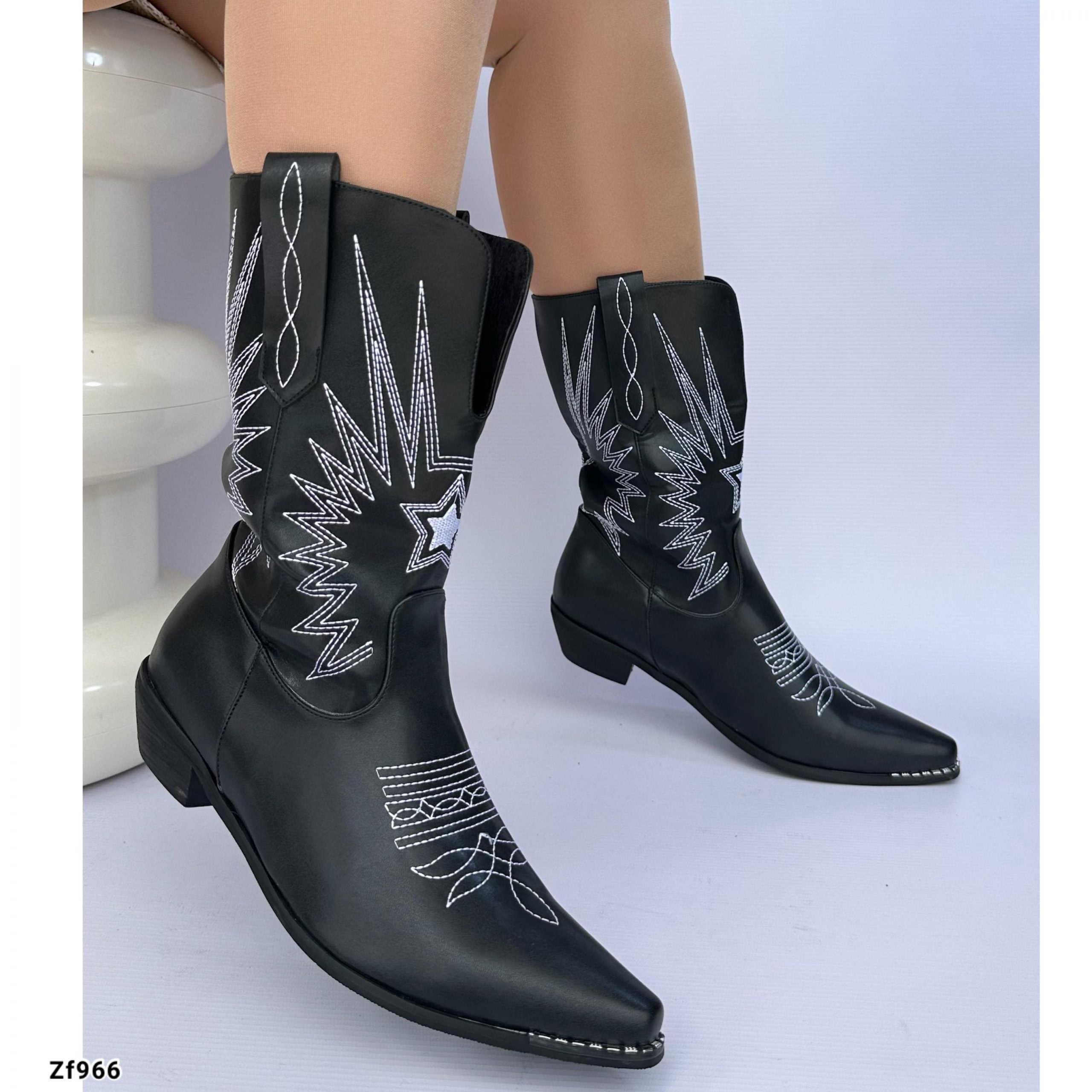 Bota texana negra tacon 4cm BOT013C C-1